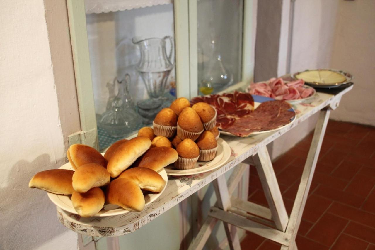 La Casa Dels Ocells (Adults Only) Bed & Breakfast Granollers de Florejacs Exterior photo